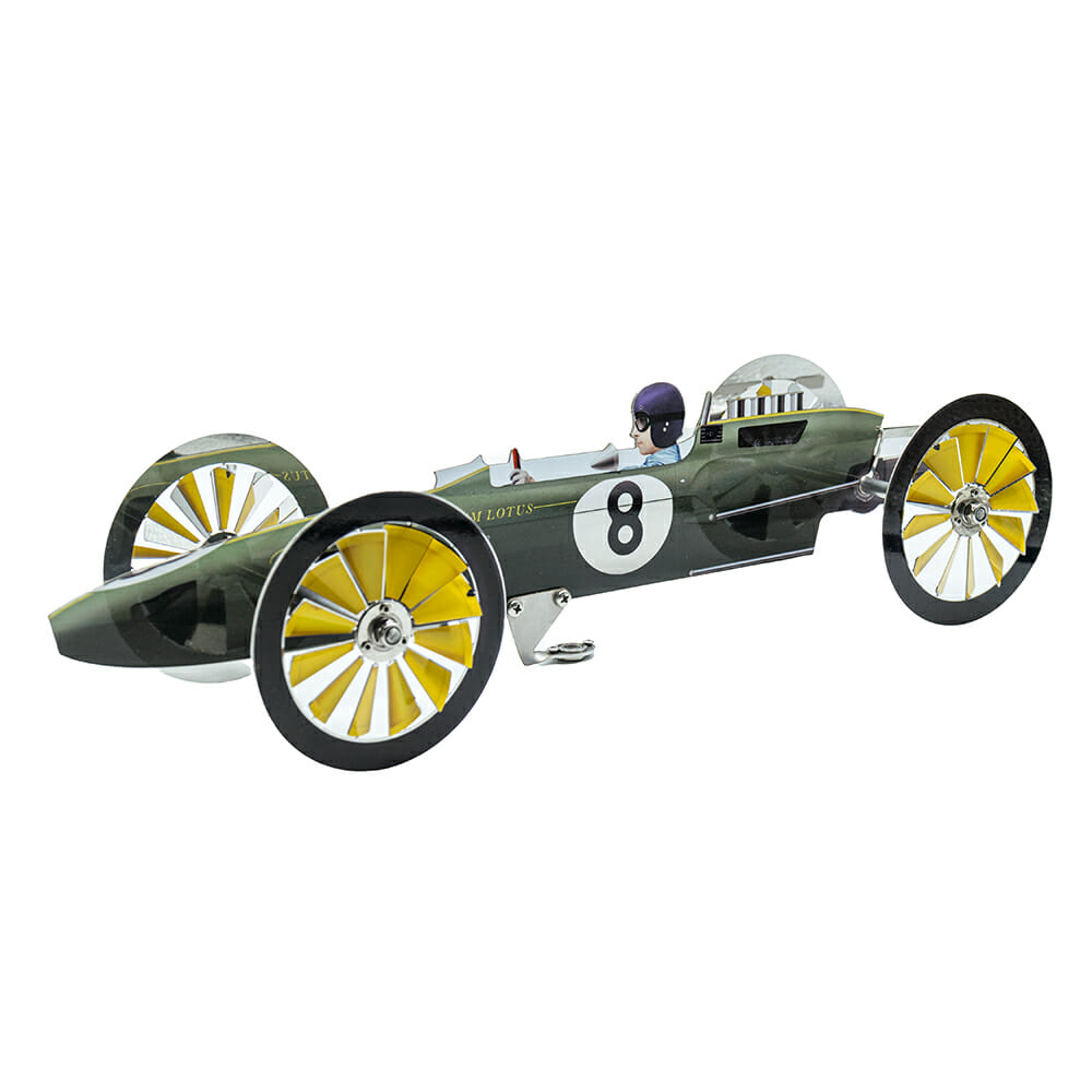 Racing car Lotus 25 - Image 2