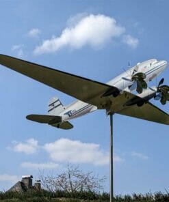 Douglas DC-3