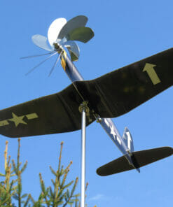 Alternative view of Corsair F4U